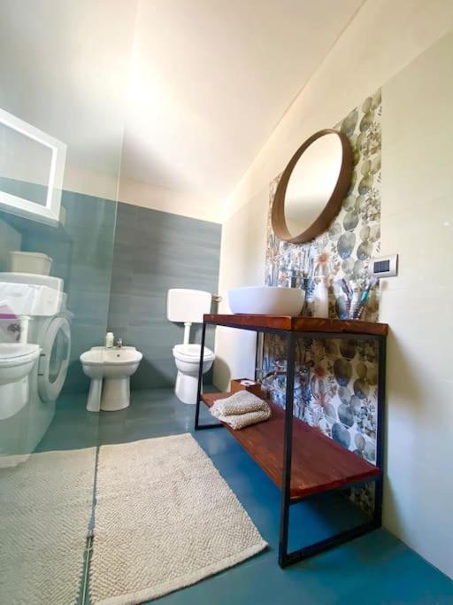 Villa a due passi dal Mare in pieno Relax - Three-Bedroom House - 22