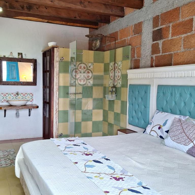 Villa Linda ApartaHotel - Habitación Deluxe (2 adultos + 1 niño) - 2