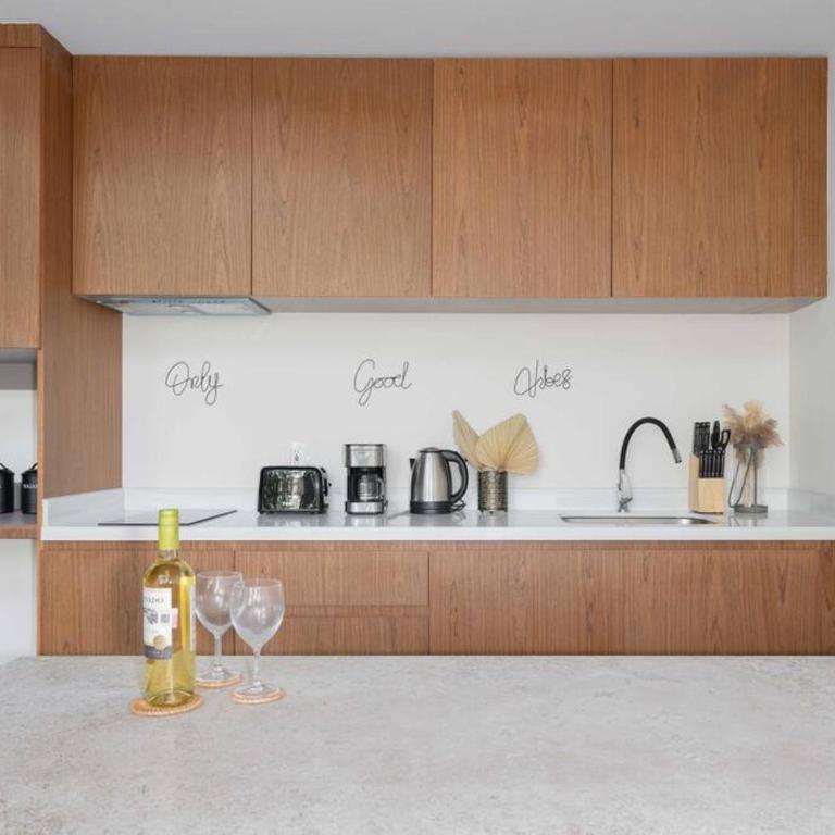 Moderno Loft Temple II A112 By Sandy Powerful - One-Bedroom Apartment - 12