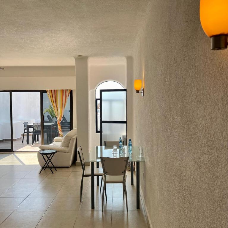 Pelicano Inn Playa del Carmen - Beachfront Hotel - Deluxe Family Suite - 19