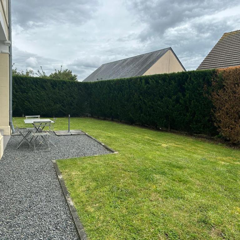 Appartement rénové en rez-de-jardin, proche centre, 2 pièces, 4 pers., équipements modernes, Cabourg - FR-1-487-309 - Appartement (4 Adultes) - 14