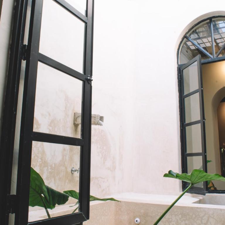 Casa Alicia @ Downtown - One-Bedroom House - 18
