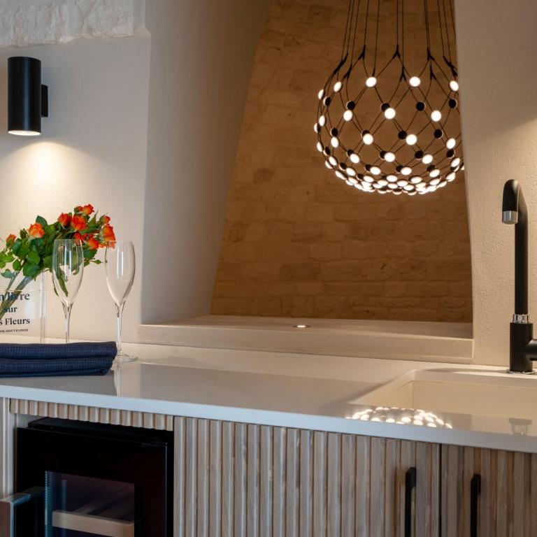 Luxury Trullo Jacuzzi & Patio - Naiira - Appartamento con 1 Camera da Letto - 12