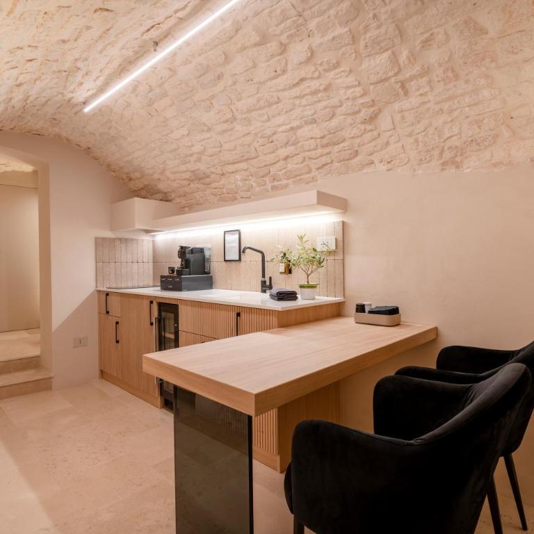 Luxury Trullo Jacuzzi & Patio - Naiira - Appartamento con 1 Camera da Letto - 15