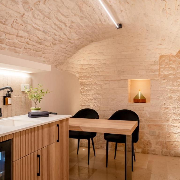Luxury Trullo Jacuzzi & Patio - Naiira - Appartamento con 1 Camera da Letto - 17