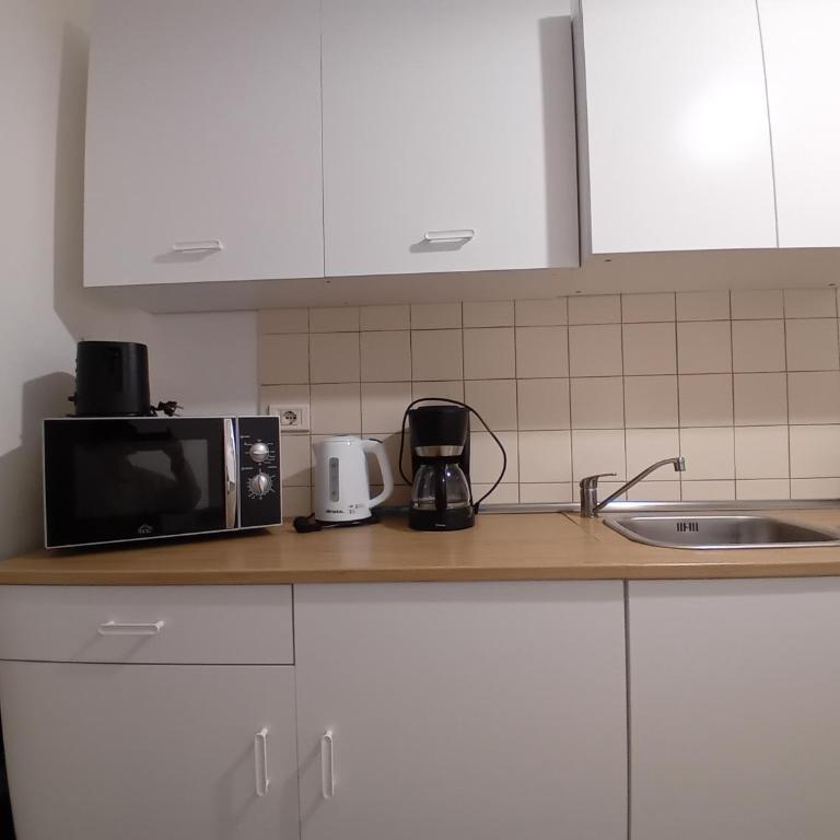 Appartamenti Catania Centro - Three-Bedroom Apartment - 9