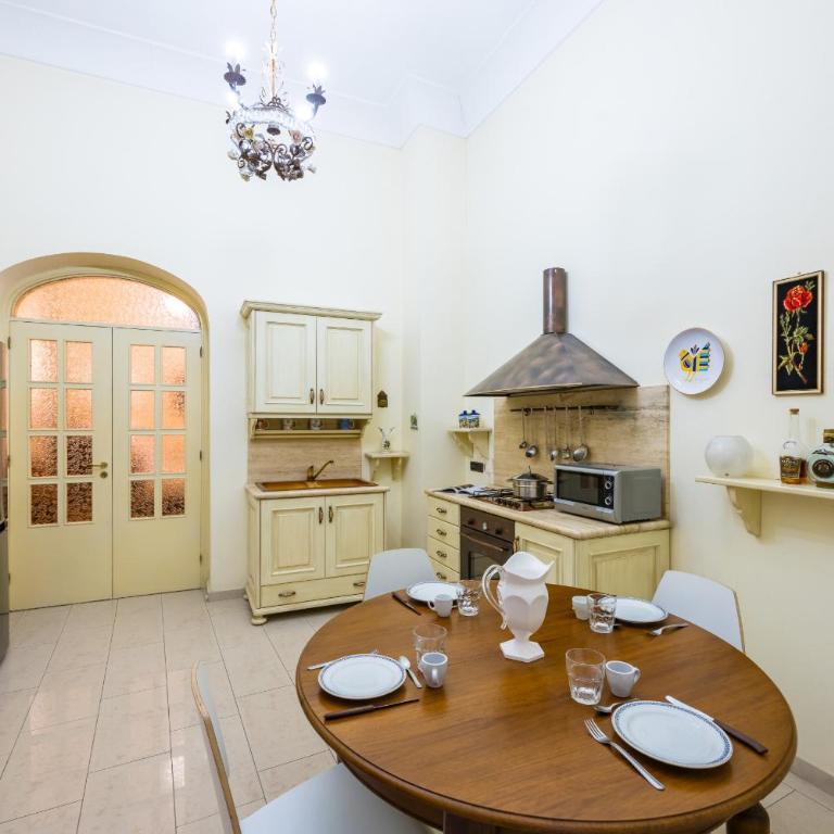Homely City Apartment by Wonderful Italy - Apartment - 3