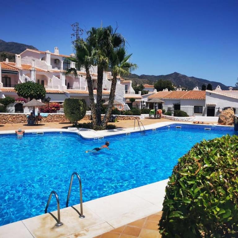 Apartamento Capistrano con terraza y piscina by South Costa - Apartamento de 1 dormitorio - 1