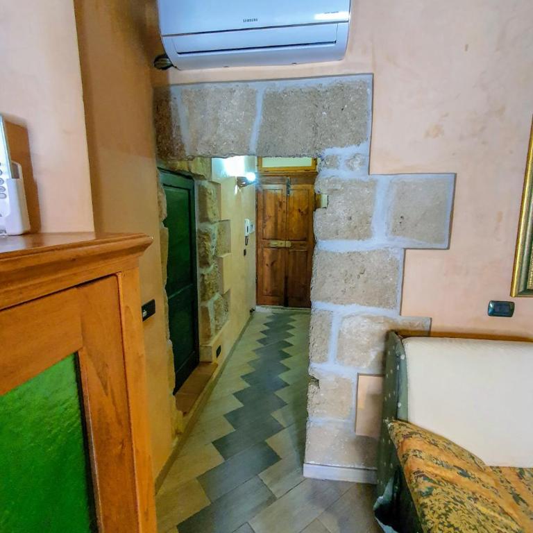 La Dimora di Paolina - One-Bedroom House - 11
