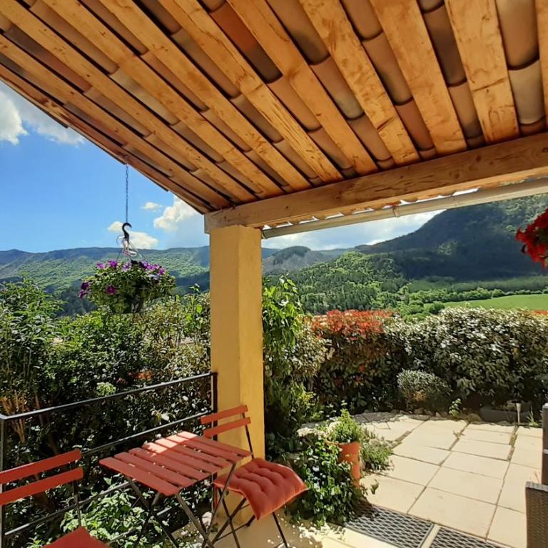 Les Terrasses du Paradis - Chambre Double ou Triple avec Douche - 3