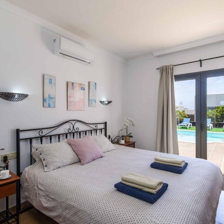 Villa Faroles - Two-Bedroom Villa - 20