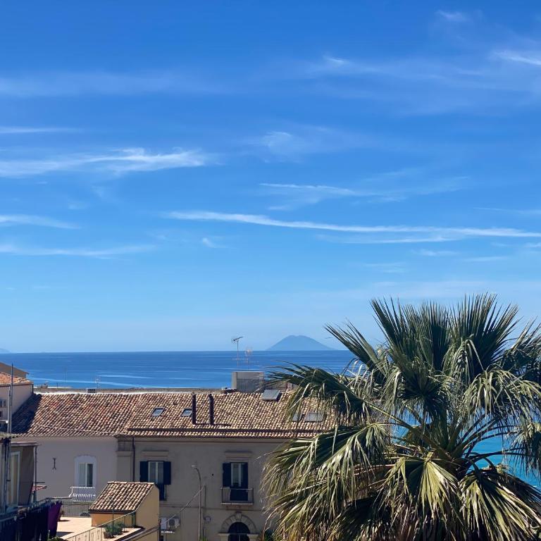 Holiday House Nuvola TROPEA CENTRO WIFI PARKING - Three-Bedroom Apartment - 47