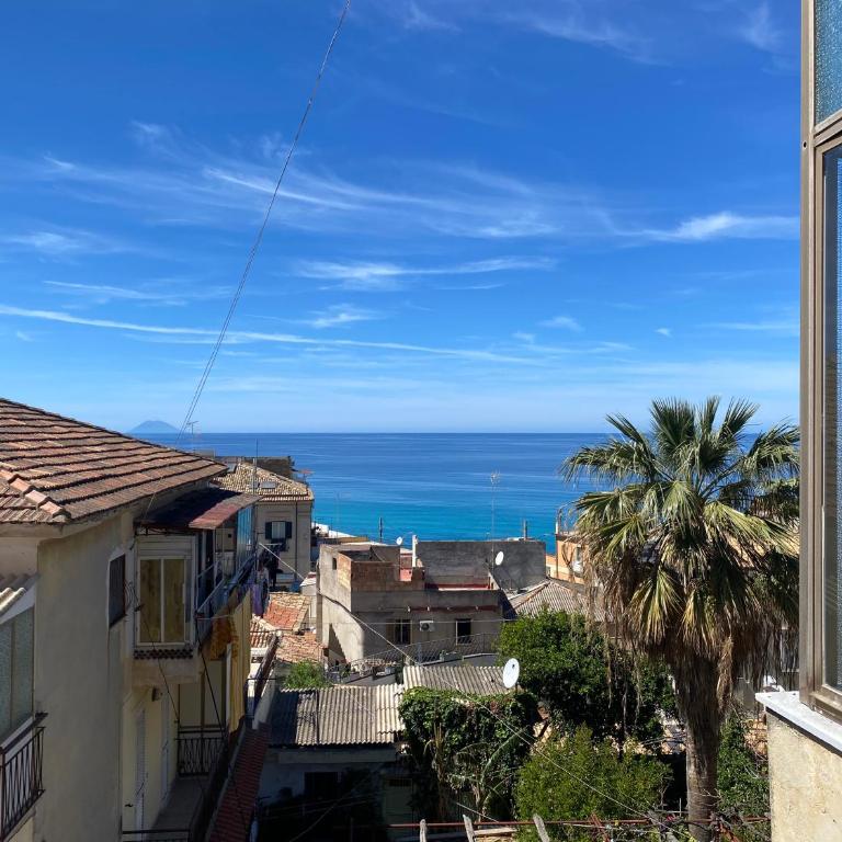 Holiday House Nuvola TROPEA CENTRO WIFI PARKING - Three-Bedroom Apartment - 11