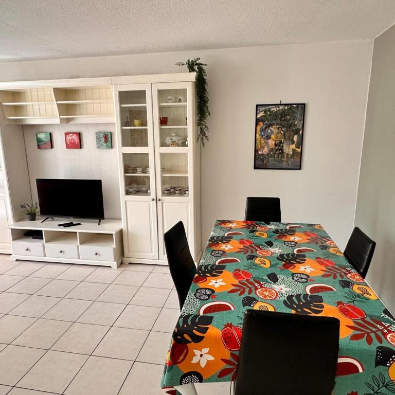 Suite DES DOMES FSHH - Appartement - Vue sur Piscine - 3