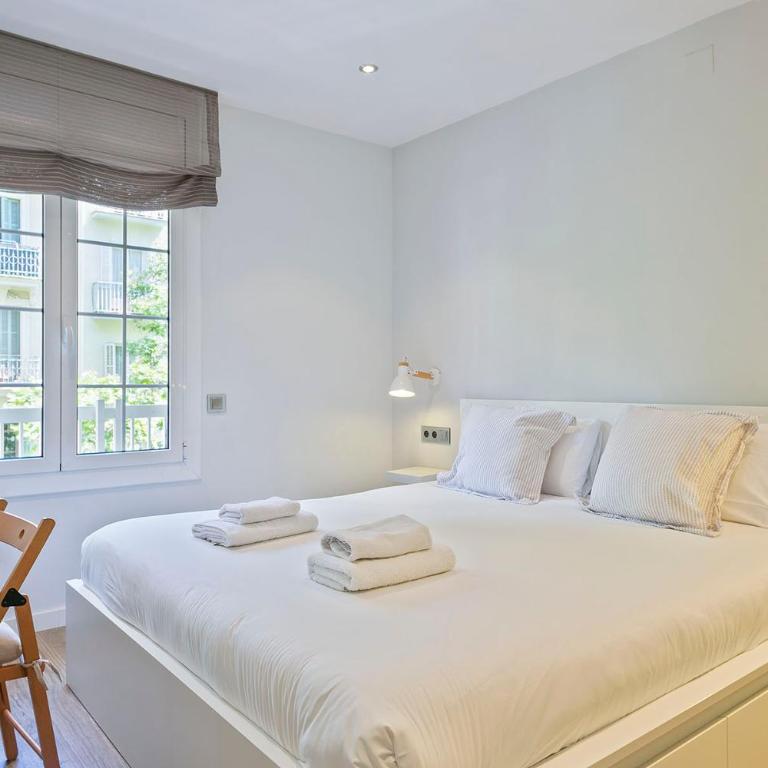 Habitat Apartments Pau - Apartment with Balcony - 9