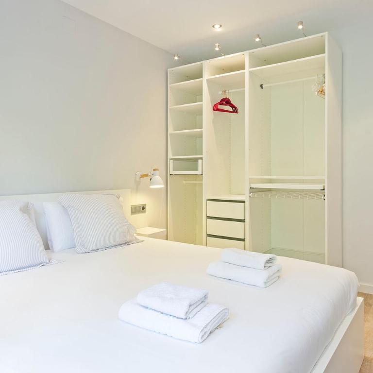 Habitat Apartments Pau - Apartment with Balcony - 10