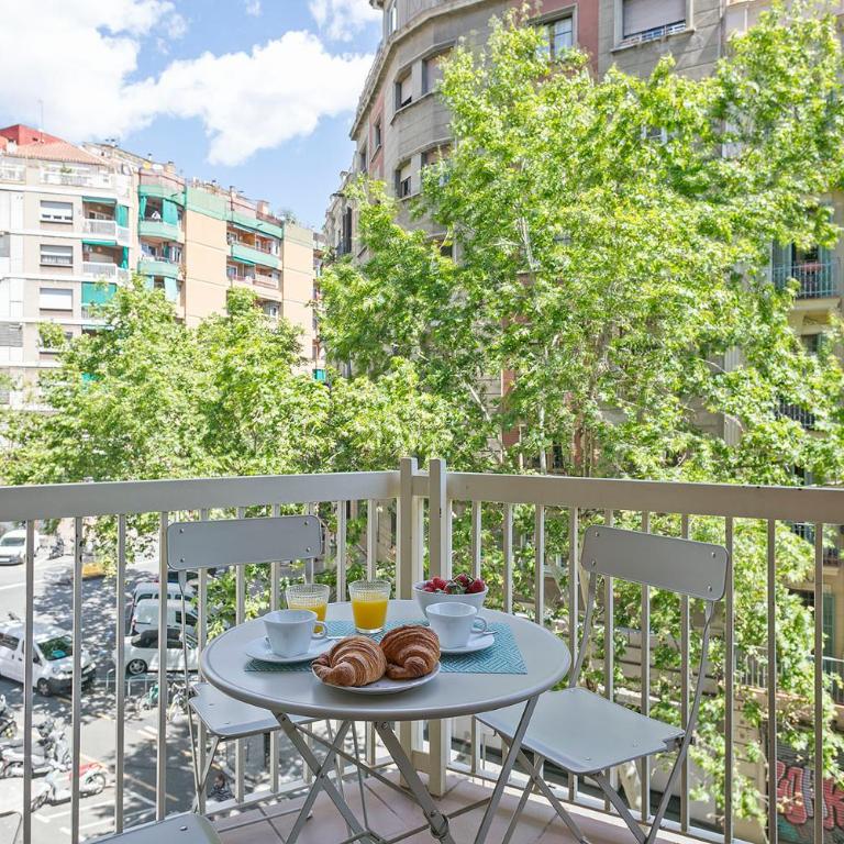 Habitat Apartments Pau - Apartment with Balcony - 4