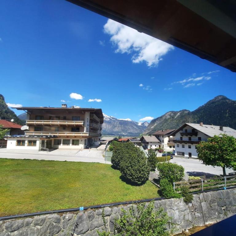 Apart Emilia - Two-Bedroom Apartment with Shower - 4