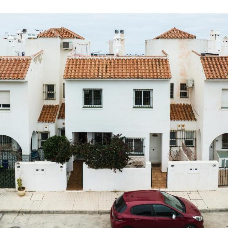 Řadový dům u moře, 20 minut od letiště, bazén - Casa de 2 dormitorios - 3