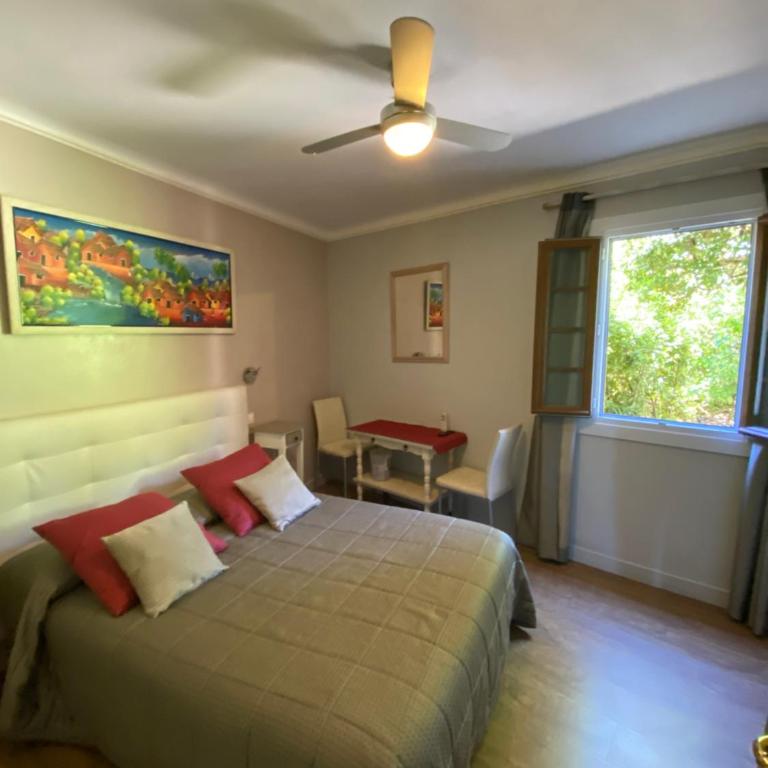 Les Belles Terrasses - Chambre Double Économique - 5