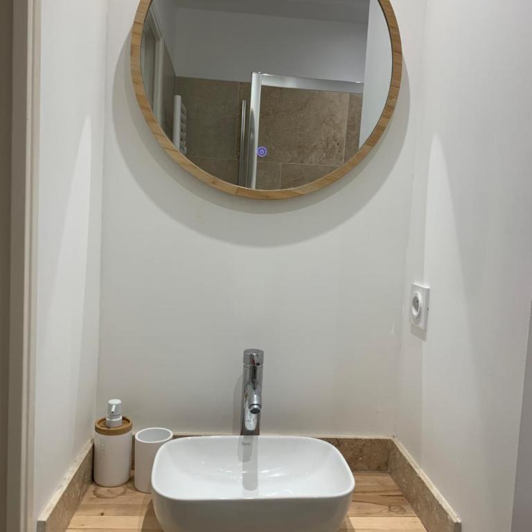 Beau T2 avec jardin Fréjus plage - Apartamento de 1 dormitorio - 7