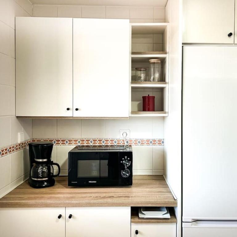 Modern Beach Duplex with BBQ Rooftop - Apartamento Deluxe de 2 dormitorios con vistas al jardín - 17