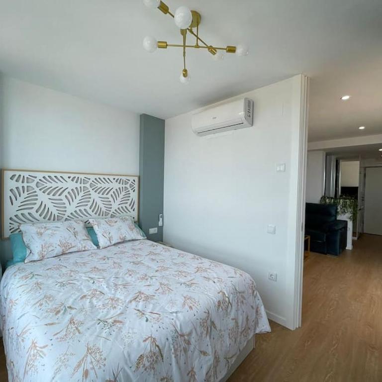 Glamour suite con vistas panorámicas mar y montaña Torremolinos - Apartamento de 1 dormitorio - 13