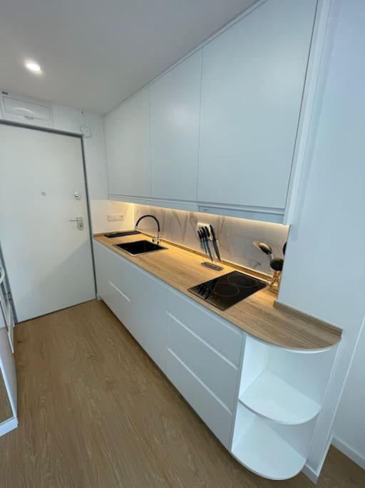 Glamour suite con vistas panorámicas mar y montaña Torremolinos - Apartamento de 1 dormitorio - 26