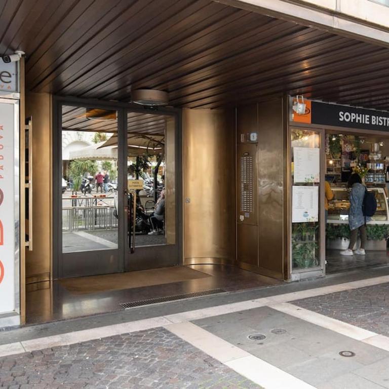 Downtown Nest in Piazza Garibaldi - Appartamento con 1 Camera da Letto - 17