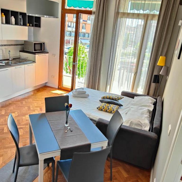 Luxury Designer Apartment - One-Bedroom Apartment - 8