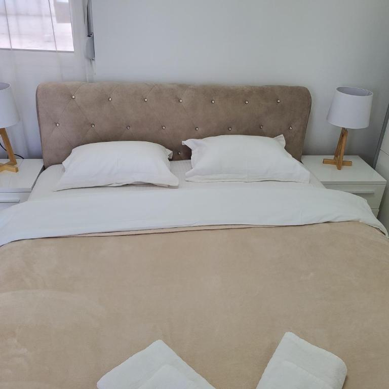 Apartman Marija sa ličnim đakuzijem - Two-Bedroom Apartment - 12