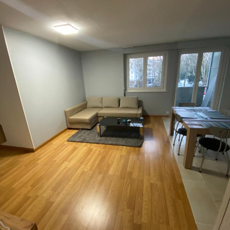 Charment F3 à 8 min de la gare à pied et 1 min du centre - Apartment mit 2 Schlafzimmern - 17