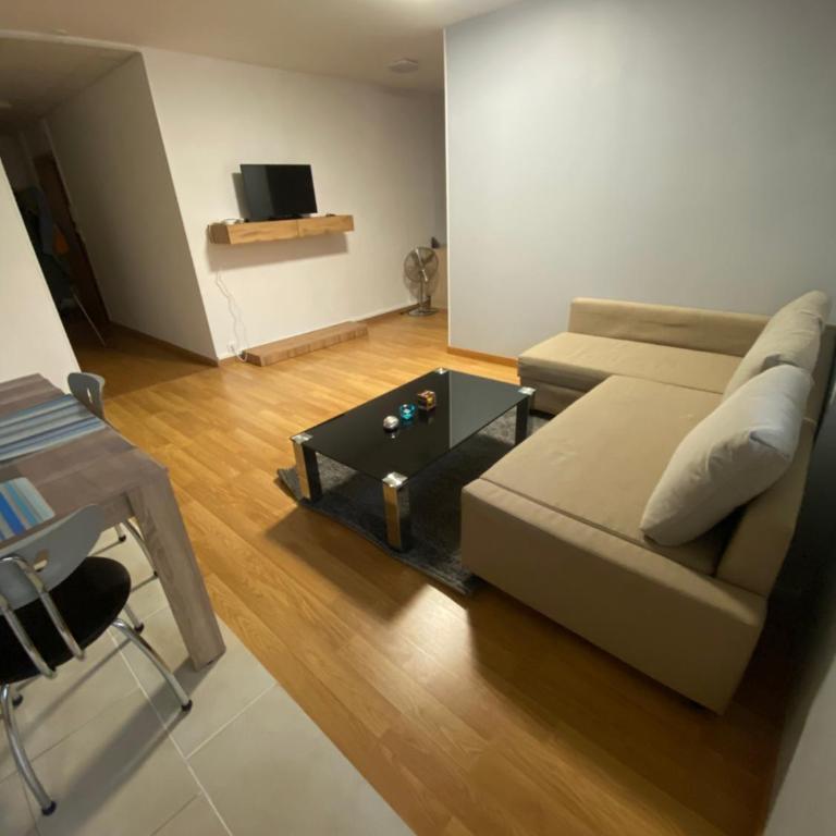 Charment F3 à 8 min de la gare à pied et 1 min du centre - Apartment mit 2 Schlafzimmern - 22