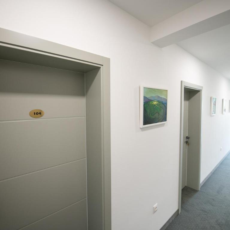 Imperial rooms - Deluxe Double or Twin Room - 7
