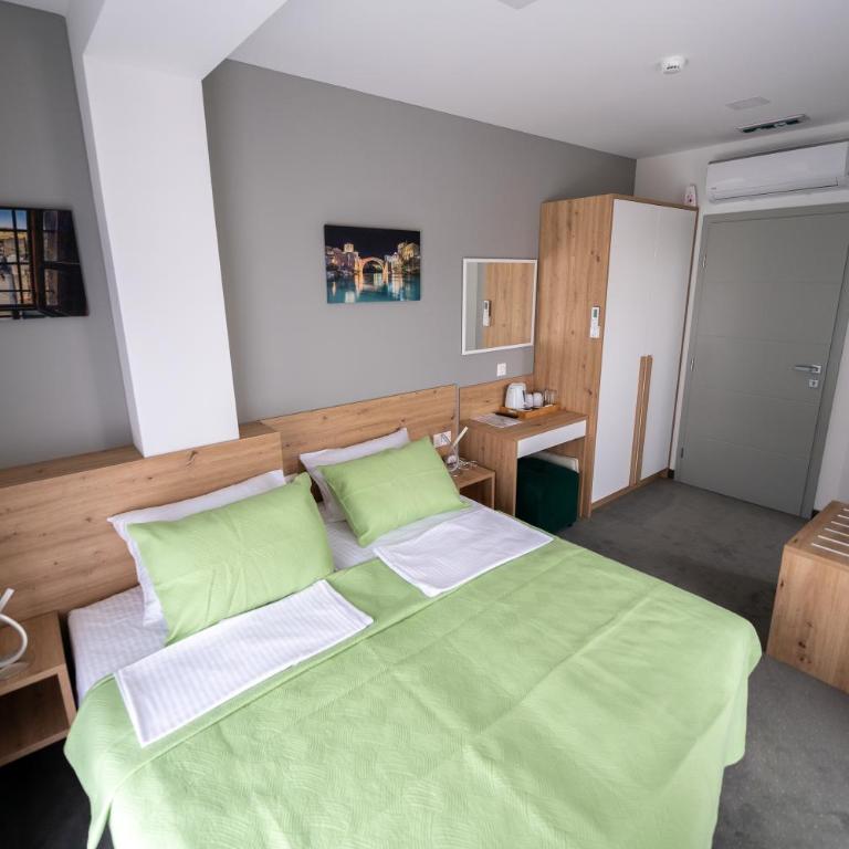 Imperial rooms - Deluxe Double or Twin Room - 20