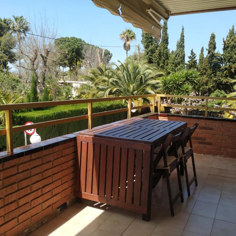 Optimist - Apartment with Garden View - 1