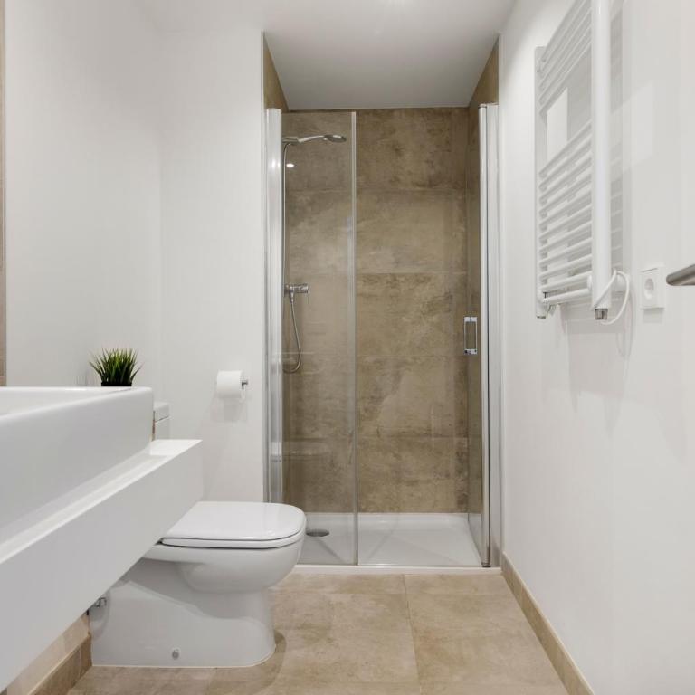 Infinity Pool apt by Costarentals - Ref M44 - Two-Bedroom Apartment - 24