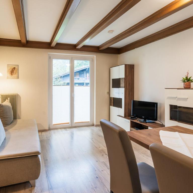 Appartementanlage Thermenblick SKI IN & SKI OUT - Apartment mit 1 Schlafzimmer und einem Balkon (2-4 Erwachsene) - 1