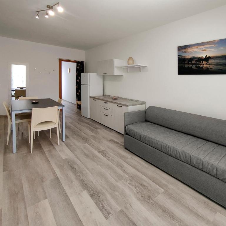 Casa Bivi - Apartments with 1 and 2 bedrooms - Click here for more availabilities - Appartamento con 2 Camere da Letto - 13