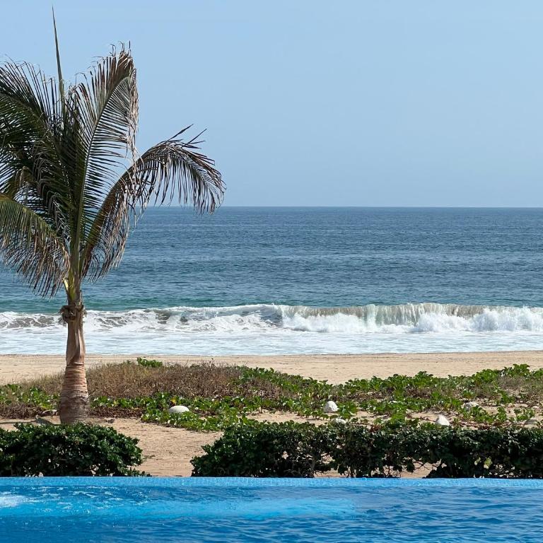 Beachfront in a peaceful Resort 8mi from Puerto Escondido - Apartamento de 2 dormitorios - Frente al océano - 20