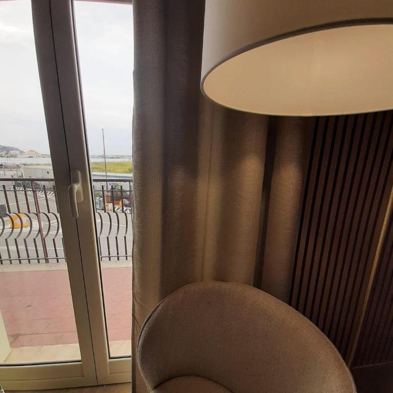 BAARIA PORTO rooms - Camera Tripla con Vista Mare - 5