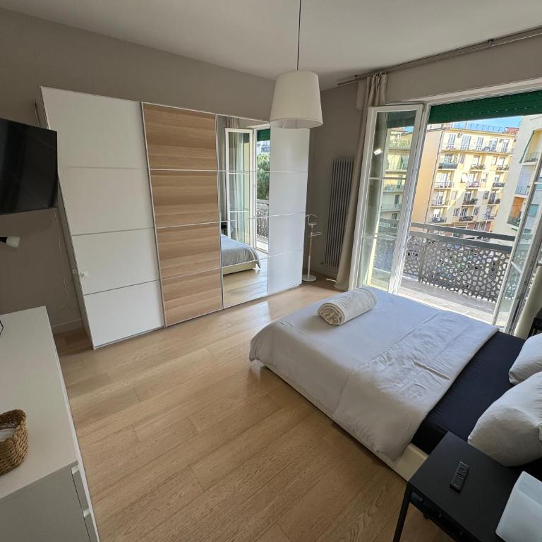 Florence Modern Apartment SELF CHECK-IN - Deluxe Apartment - 2