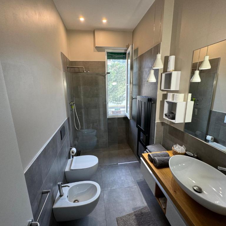 Florence Modern Apartment SELF CHECK-IN - Deluxe Apartment - 11