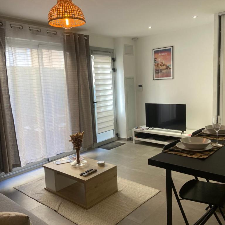 Studio confortable - Parking inclus - proche mer Juan-les-Pins - Appartamento con 1 Camera da Letto - 15