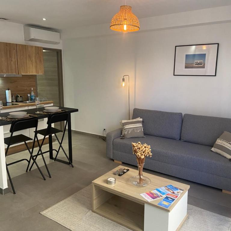 Studio confortable - Parking inclus - proche mer Juan-les-Pins - Appartamento con 1 Camera da Letto - 13