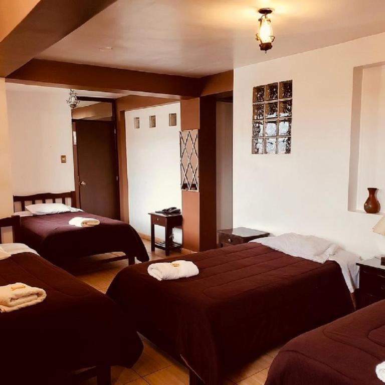 Hotel de Turistas Huaraz - Quadruple Room with Private Bathroom - 3