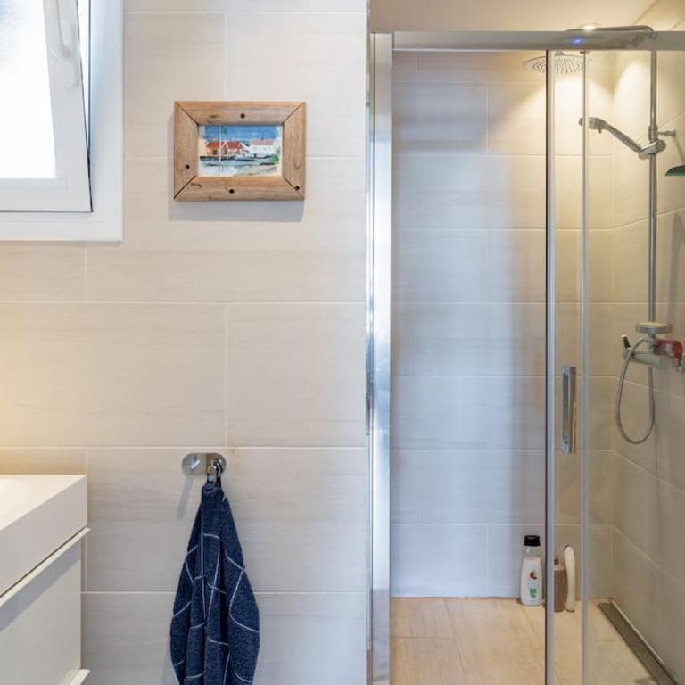 Central apartment in Nueva Andalucia with an amazing view - One-Bedroom Apartment - 5