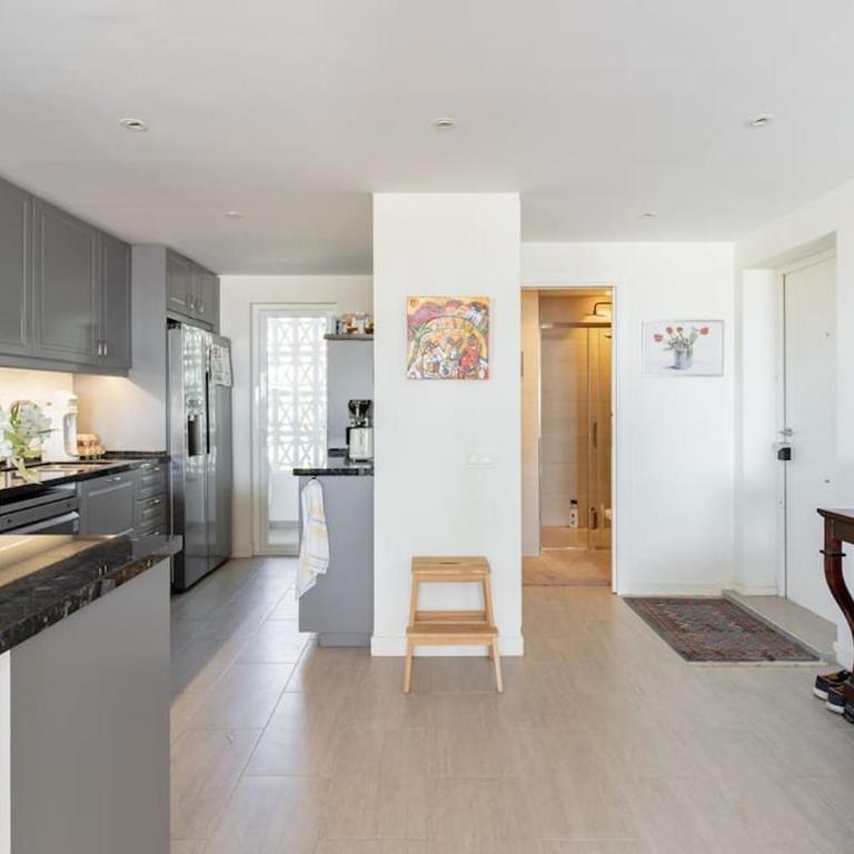 Central apartment in Nueva Andalucia with an amazing view - One-Bedroom Apartment - 9