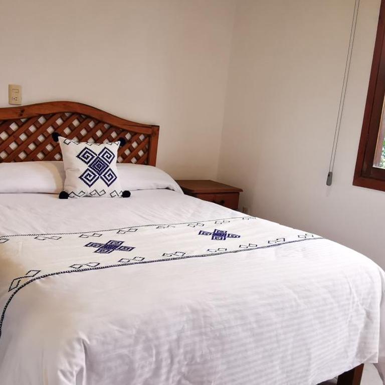Hotel Ocho Barrios - Habitación Deluxe - 4