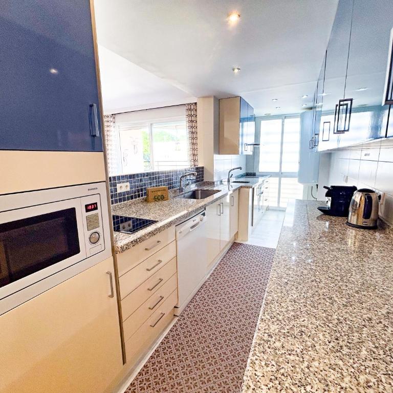 Apartment in Marbella Center with sea views - Three-Bedroom Apartment - 19